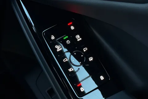 Audi Q6 E-Tron 100kWh S line Auto quattro 5dr Thumbnail #29