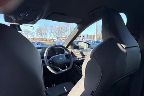 Audi Q6 E-Tron 100kWh S line Auto quattro 5dr Thumbnail #47