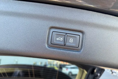 Audi Q6 E-Tron 100kWh S line Auto quattro 5dr Thumbnail #50