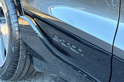 Audi Q6 E-Tron 100kWh S line Auto quattro 5dr Thumbnail #59