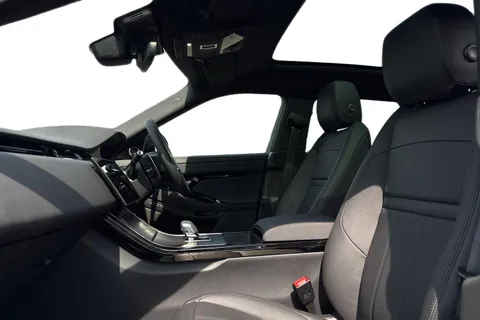 Land Rover Range Rover Evoque 1.5 P270e 12.17kWh Edition Auto 4WD Euro 6 (s/s) 5dr Thumbnail #4