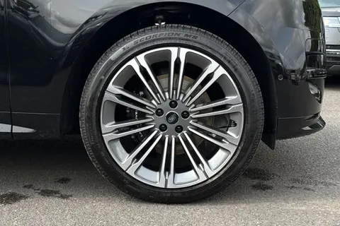 Land Rover Range Rover Sport 3.0 P460e 38.2kWh Dynamic SE Auto 4WD Euro 6 (s/s) 5dr Thumbnail #9