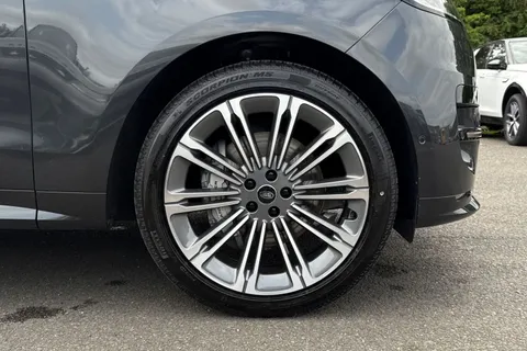 Land Rover Range Rover Sport 3.0 D300 MHEV Dynamic SE Auto 4WD Euro 6 (s/s) 5dr Thumbnail #9