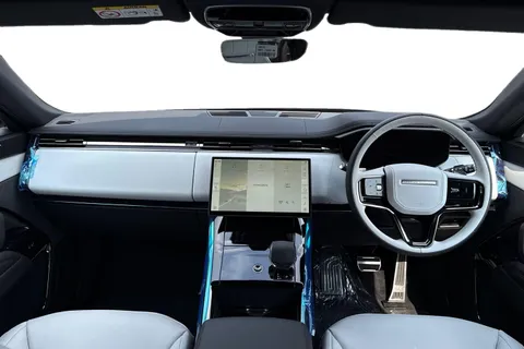 Land Rover Range Rover Sport 3.0 P460e 38.2kWh Dynamic SE Auto 4WD Euro 6 (s/s) 5dr Thumbnail #10