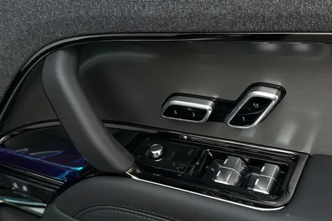  Land Rover Range Rover Sport 3.0 P460e 38.2kWh Dynamic SE Auto 4WD Euro 6 (s/s) 5dr Thumbnail #29