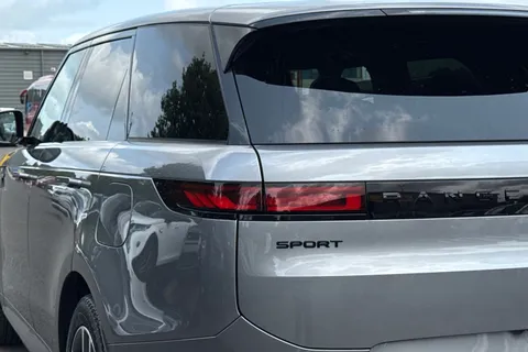  Land Rover Range Rover Sport 3.0 P460e 38.2kWh Dynamic SE Auto 4WD Euro 6 (s/s) 5dr Thumbnail #36