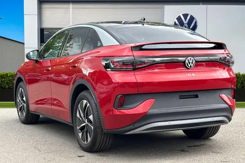 Volkswagen ID.5 Pro 77kWh Match Auto 5dr Thumbnail #2