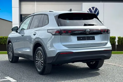 Volkswagen Tiguan 1.5 eTSI MHEV Match DSG Euro 6 (s/s) 5dr Thumbnail #3