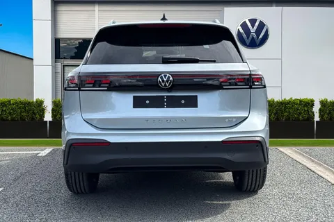 Volkswagen Tiguan 1.5 eTSI MHEV Match DSG Euro 6 (s/s) 5dr Thumbnail #5