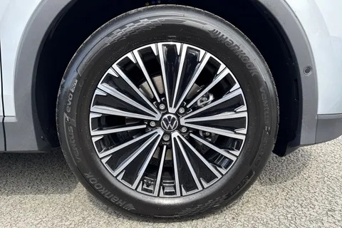 Volkswagen Tiguan 1.5 eTSI MHEV Match DSG Euro 6 (s/s) 5dr Thumbnail #10