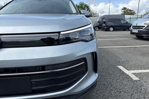 Volkswagen Tiguan 1.5 eTSI MHEV Match DSG Euro 6 (s/s) 5dr Thumbnail #25