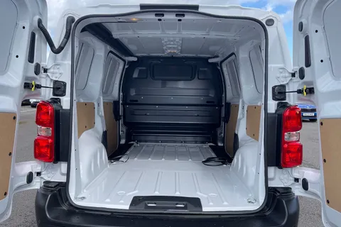 DH74PCV PEUGEOT E-Expert e 1000 75kWh Professional Standard Panel Van Auto MWB 6dr (7.4kW Charger) Thumbnail #7