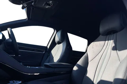 BYD Seal U 1.5 DM-i 26.6kWh Comfort CVT Auto Euro 6 (s/s) 5dr Thumbnail #11