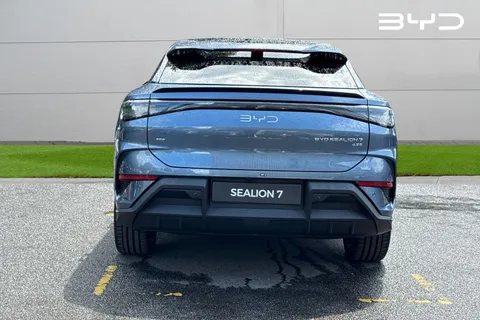  BYD Sealion 7 82.5kWh Design Auto AWD 5dr Thumbnail #5