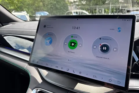  BYD Seal U 1.5 DM-i 18.3kWh Design CVT Auto AWD Euro 6 (s/s) 5dr Thumbnail #12