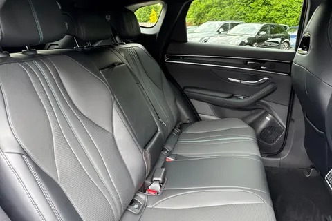  BYD Seal U 1.5 DM-i 18.3kWh Design CVT Auto AWD Euro 6 (s/s) 5dr Thumbnail #14