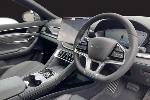  BYD Seal U 1.5 DM-i 18.3kWh Boost CVT Auto Euro 6 (s/s) 5dr Thumbnail #8