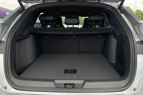  BYD Seal U 1.5 DM-i 18.3kWh Boost CVT Auto Euro 6 (s/s) 5dr Thumbnail #10