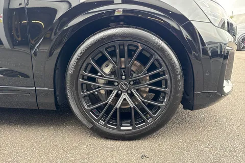 Audi Q8 3.0 TDI V6 50 Black Edition Tiptronic quattro Euro 6 (s/s) 5dr Thumbnail #7