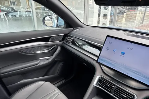  BYD Seal U 1.5 DM-i 18.3kWh Boost CVT Auto Euro 6 (s/s) 5dr Thumbnail #15