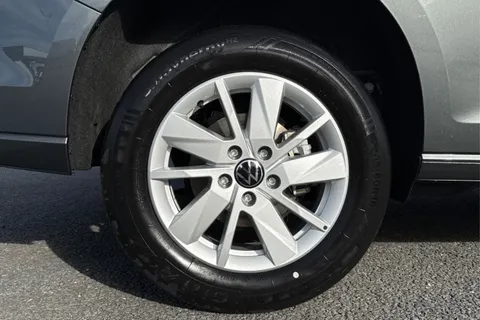 10 of 54 for Volkswagen Caddy 2.0 TDI C20 Commerce Pro DSG SWB Euro 6 (s/s) 5dr