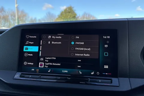 44 of 54 for Volkswagen Caddy 2.0 TDI C20 Commerce Pro DSG SWB Euro 6 (s/s) 5dr