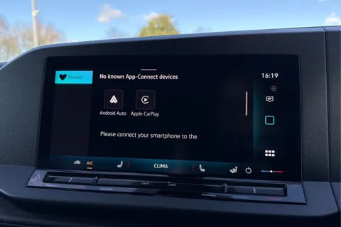 47 of 54 for Volkswagen Caddy 2.0 TDI C20 Commerce Pro DSG SWB Euro 6 (s/s) 5dr