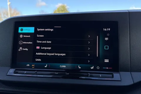 50 of 54 for Volkswagen Caddy 2.0 TDI C20 Commerce Pro DSG SWB Euro 6 (s/s) 5dr