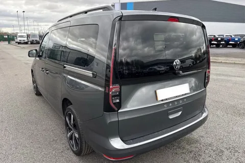 7 of 57 for Volkswagen Caddy Maxi 2.0 TDI DSG Euro 6 (s/s) 5dr