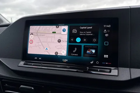 16 of 57 for Volkswagen Caddy Maxi 2.0 TDI DSG Euro 6 (s/s) 5dr