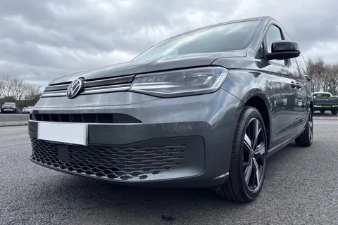 26 of 57 for Volkswagen Caddy Maxi 2.0 TDI DSG Euro 6 (s/s) 5dr