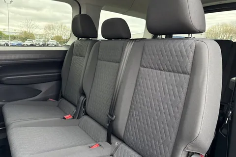 29 of 57 for Volkswagen Caddy Maxi 2.0 TDI DSG Euro 6 (s/s) 5dr