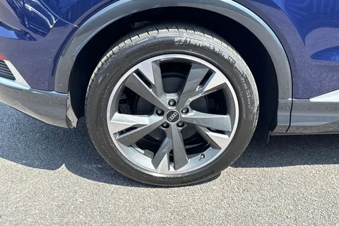 Audi Q4 e-tron 45 S line Sportback Auto 5dr 82kWh Thumbnail #11