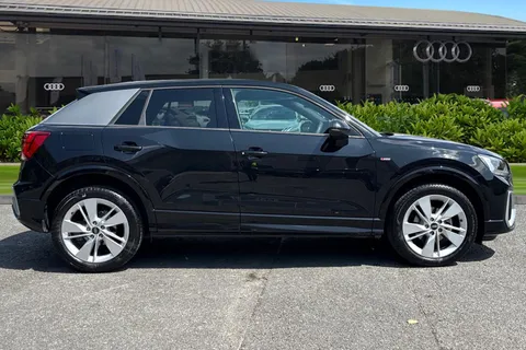 KP74AAV Audi Q2 S line 35 TFSI  150 PS 6-speed Thumbnail #4