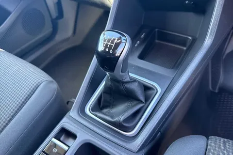  Volkswagen Caddy 2.0 TDI C20 Commerce Plus SWB Euro 6 (s/s) 5dr Thumbnail #19