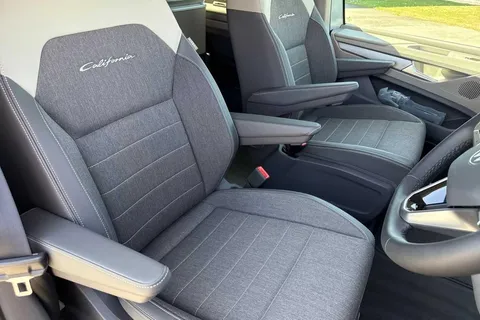 40 of 54 for Volkswagen California 2.0 TDI Ocean DSG Euro 6 (s/s) 4dr