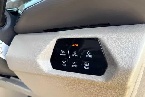 41 of 54 for Volkswagen California 2.0 TDI Ocean DSG Euro 6 (s/s) 4dr