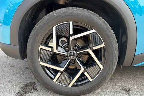 DG25RVT BYD ATTO 3 60.48kWh Design Auto 5dr Thumbnail #7