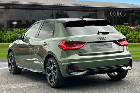  Audi A1 1.0 TFSI 25 Black Edition Sportback Euro 6 (s/s) 5dr Thumbnail #3