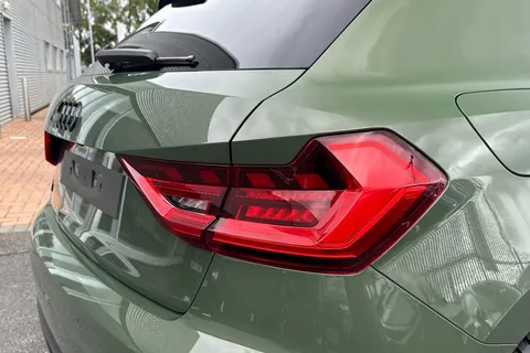  Audi A1 1.0 TFSI 25 Black Edition Sportback Euro 6 (s/s) 5dr Thumbnail #8