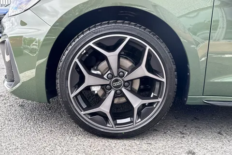  Audi A1 1.0 TFSI 25 Black Edition Sportback Euro 6 (s/s) 5dr Thumbnail #11