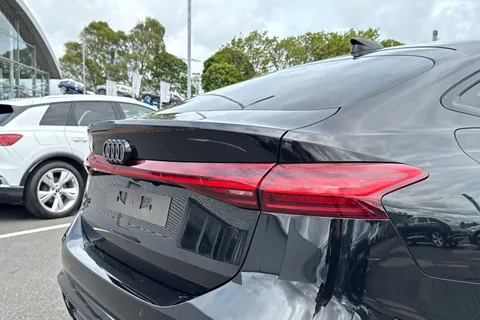 Audi A6 E-Tron Sportback 100kWh Performance Edition 1 Auto 5dr Thumbnail #8