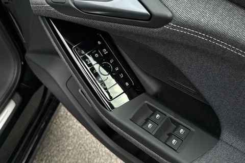 Audi A6 E-Tron Sportback 100kWh Performance Edition 1 Auto 5dr Thumbnail #45