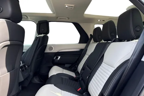 Land Rover Discovery 3.0 D350 MHEV Dynamic HSE Auto 4WD Euro 6 (s/s) 5dr Thumbnail #5