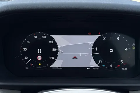 Land Rover Discovery 3.0 D350 MHEV Dynamic HSE Auto 4WD Euro 6 (s/s) 5dr Thumbnail #16