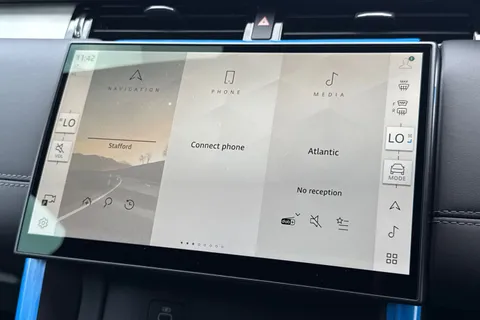  Land Rover Discovery Sport 2.0 D200 MHEV Dynamic HSE Auto 4WD Euro 6 (s/s) 5dr Thumbnail #21