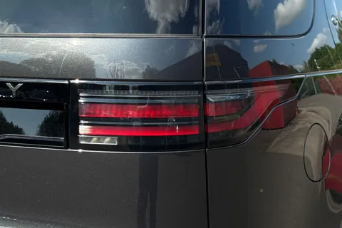 Land Rover Discovery 3.0 D350 MHEV Dynamic HSE Auto 4WD Euro 6 (s/s) 5dr Thumbnail #32