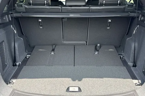  Land Rover Discovery Sport 2.0 D200 MHEV Dynamic HSE Auto 4WD Euro 6 (s/s) 5dr Thumbnail #33