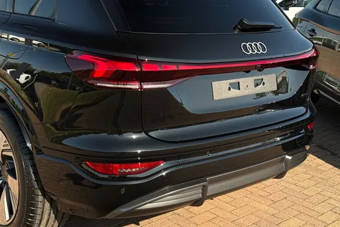 Audi Q6 E-Tron 100kWh S line Auto quattro 5dr Thumbnail #8