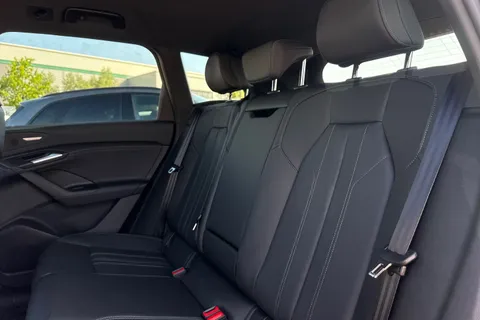 Audi Q6 E-Tron 100kWh S line Auto quattro 5dr Thumbnail #19